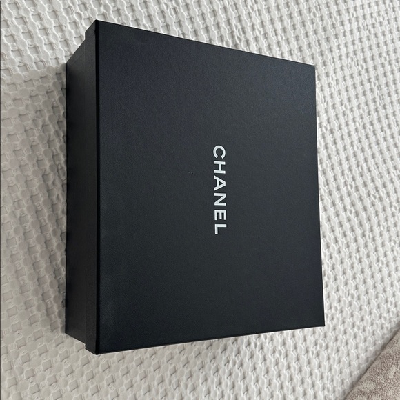 Authentic Chanel Transparent/Beige PVC/Lambskin Slide Mules SS2019. Size 38.5 - Picture 12 of 12